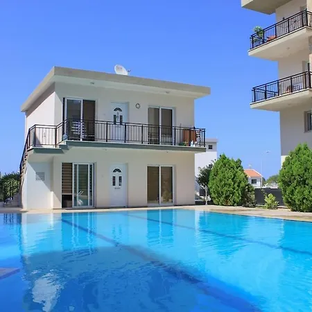 Dindi * Karavas (Northern Cyprus)