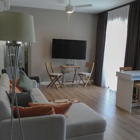 Dindi Apartment