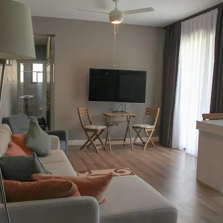Apartment Dindi *